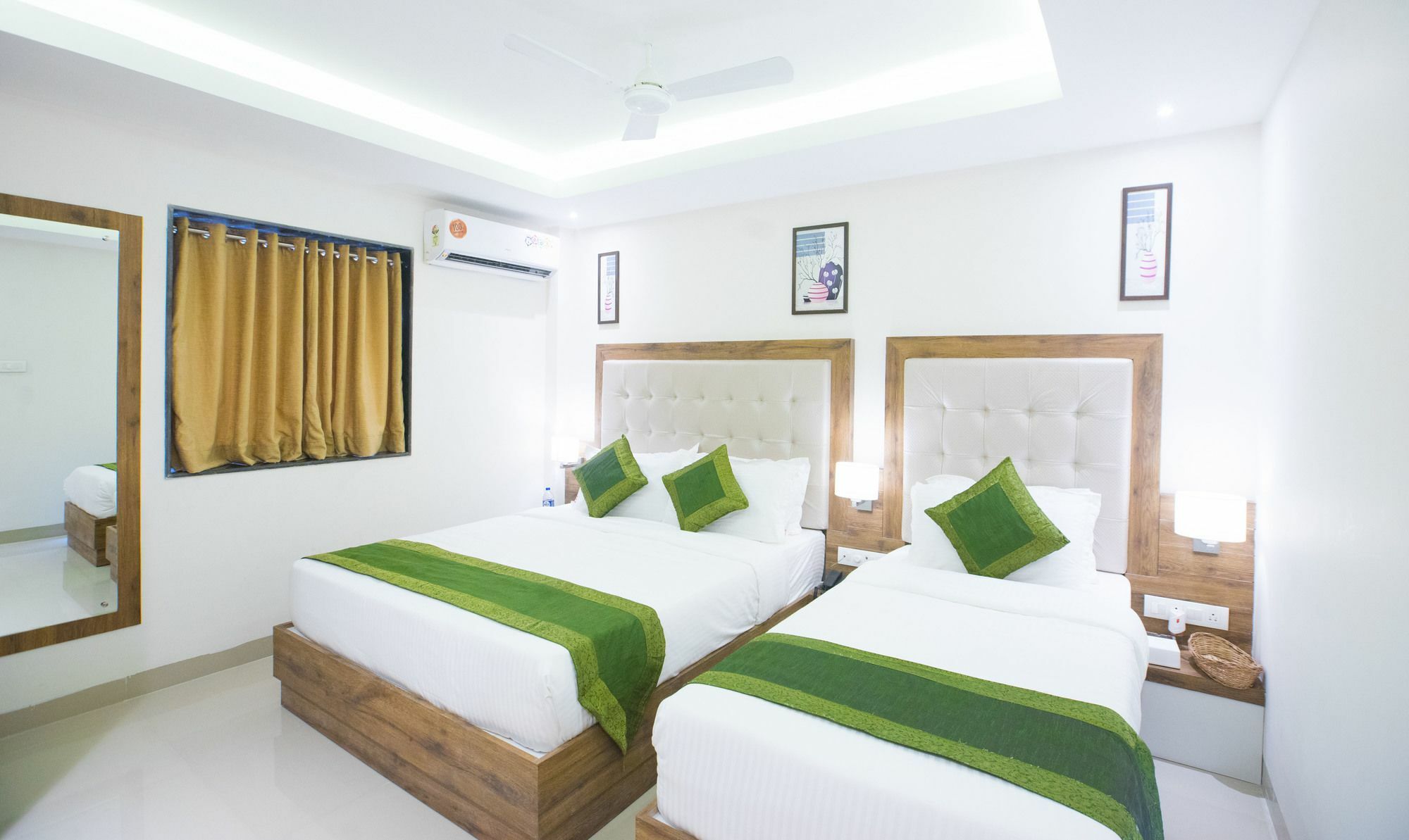 Hotel Treebo Amber International Mumbai Exterior foto