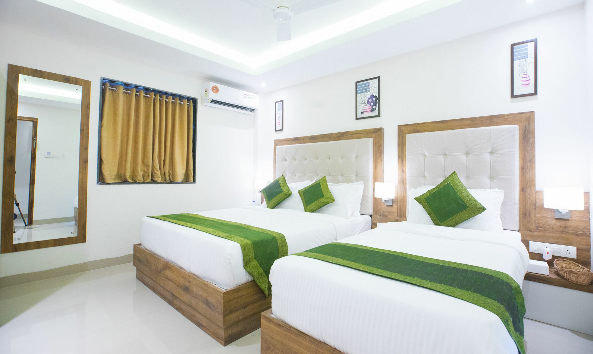 Hotel Treebo Amber International Mumbai Exterior foto